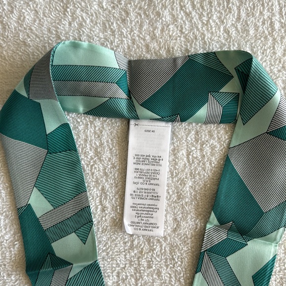 Tiffany & Co. Giant T Ribbon Scarf in Tiffany Blue - Picture 12 of 17